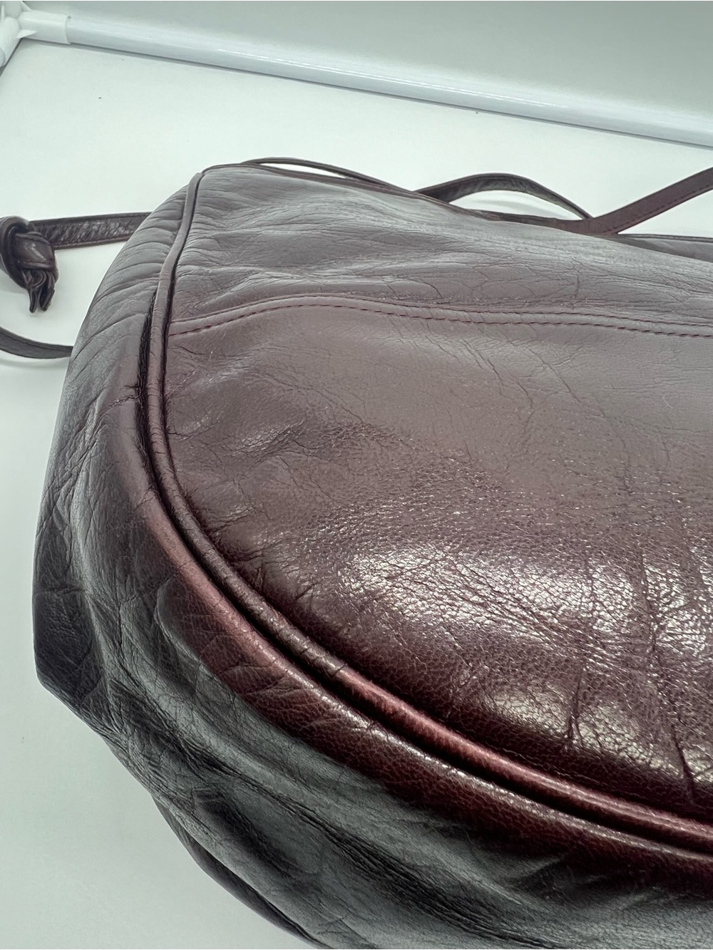 BOTTEGA VENETA VINTAGE Oxblood Red Smooth Leather Double Strap Shoulder Bag Hobo - Picture 10 of 17